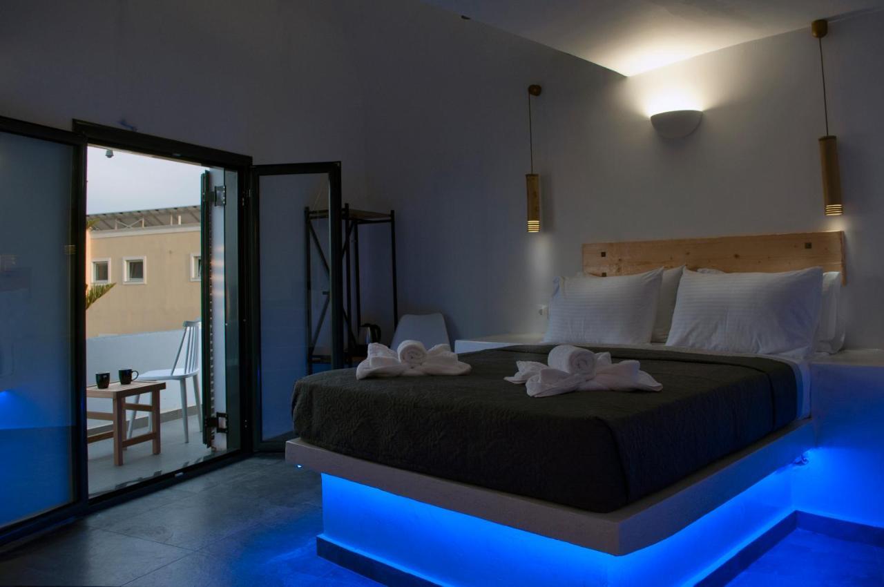 Sun Springs Suites Kamári Екстериор снимка