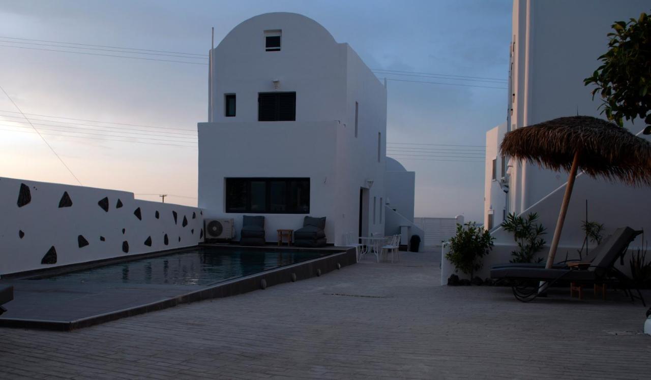 Sun Springs Suites Kamári Екстериор снимка