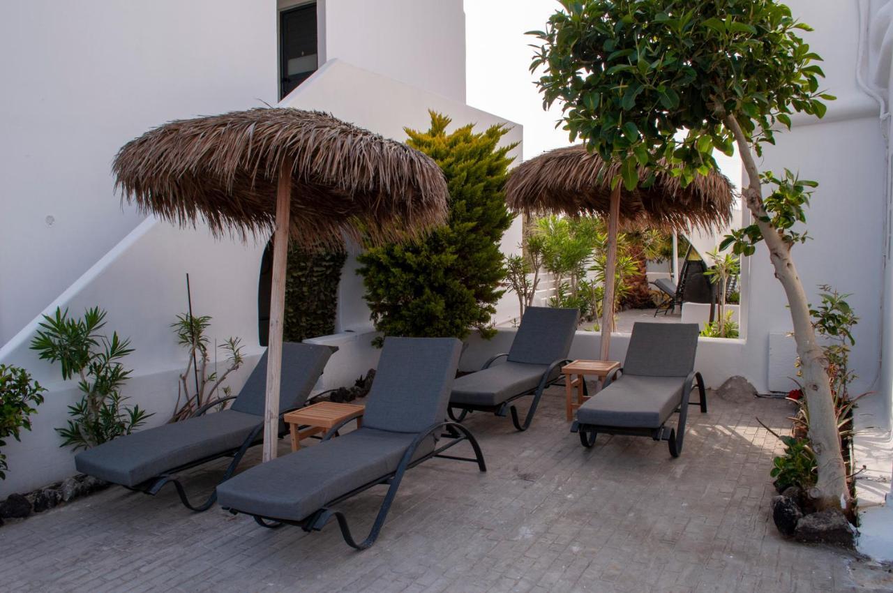 Sun Springs Suites Kamári Екстериор снимка