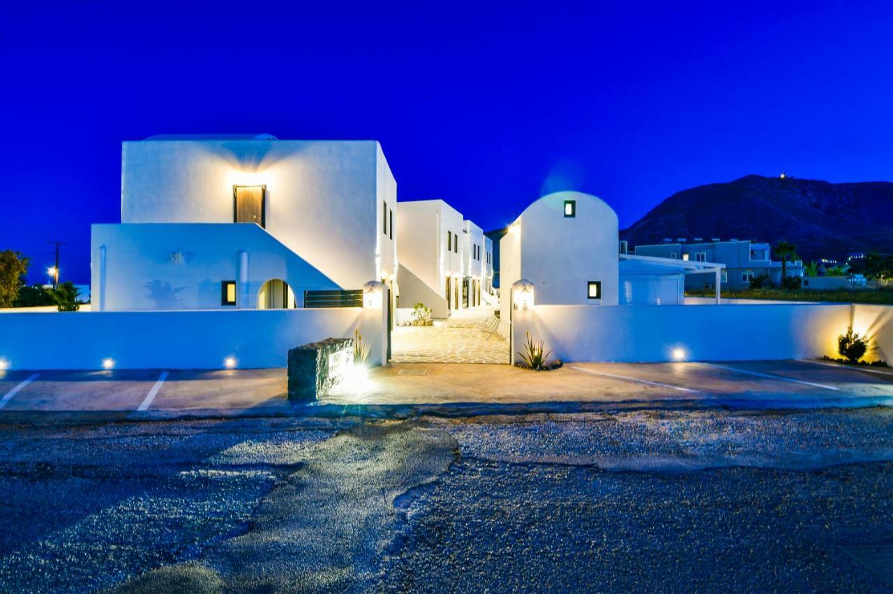 Sun Springs Suites Kamári Екстериор снимка